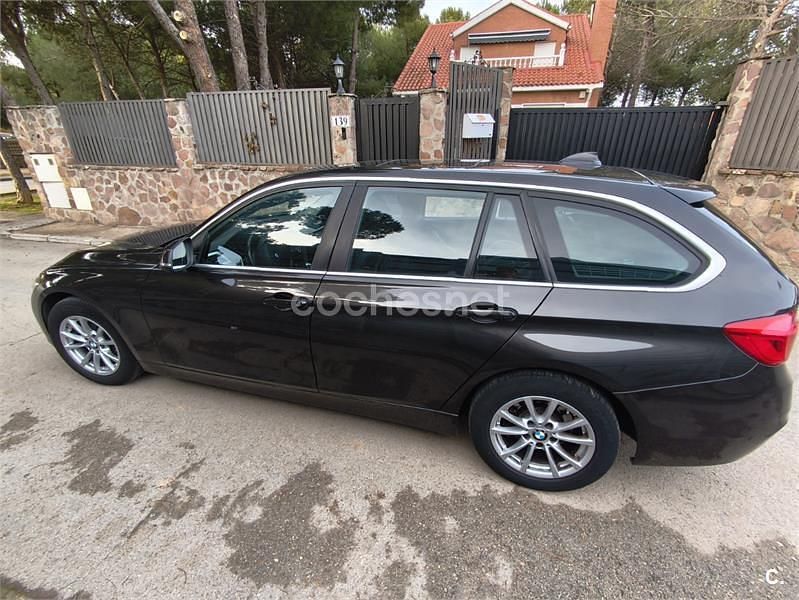 Usado BMW 318 150 CV (110 kW) 2017 Marrón Familiar