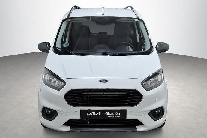 Usado Ford Tourneo Sport 100 CV (73 kW) 2019