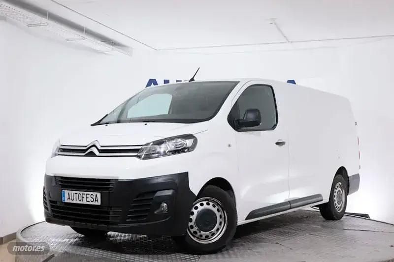 Blanco Usado 2018 Citroën Jumpy Van | 17.350 € (Buen precio) - Imagen 1/4
