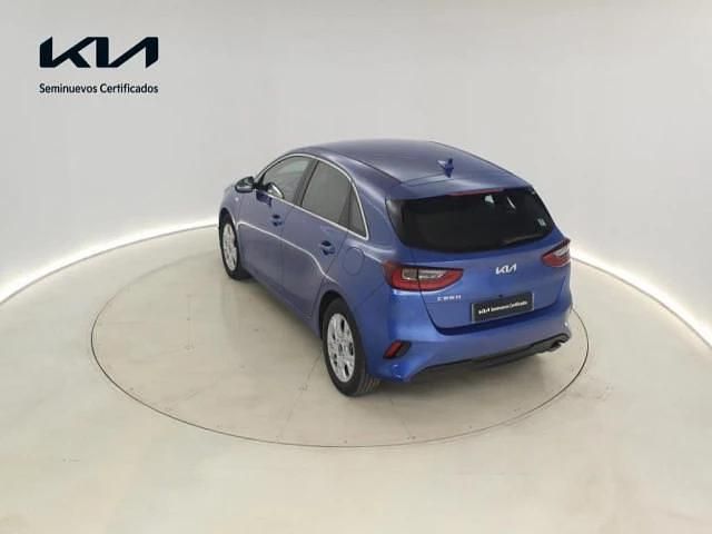 Usado Kia Ceed 120 CV (88 kW) 2024 Sedán Utilitario