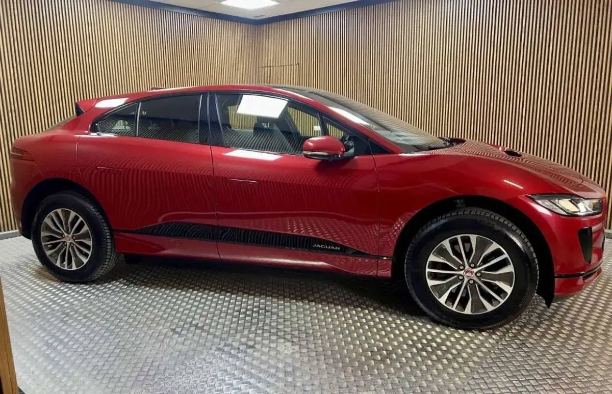 Begagnad Jaguar I-Pace SE 294 kW (400 HK) 2020 Röd SUV