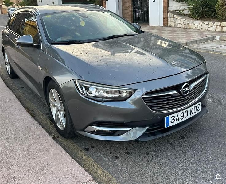 Usado Opel Insignia Excellence 170 HP (125 kW) 2017 Cinzento Carrinha