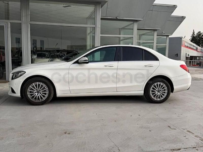 Usado Mercedes C200 136 CV (100 kW) 2016 Blanco Berlina