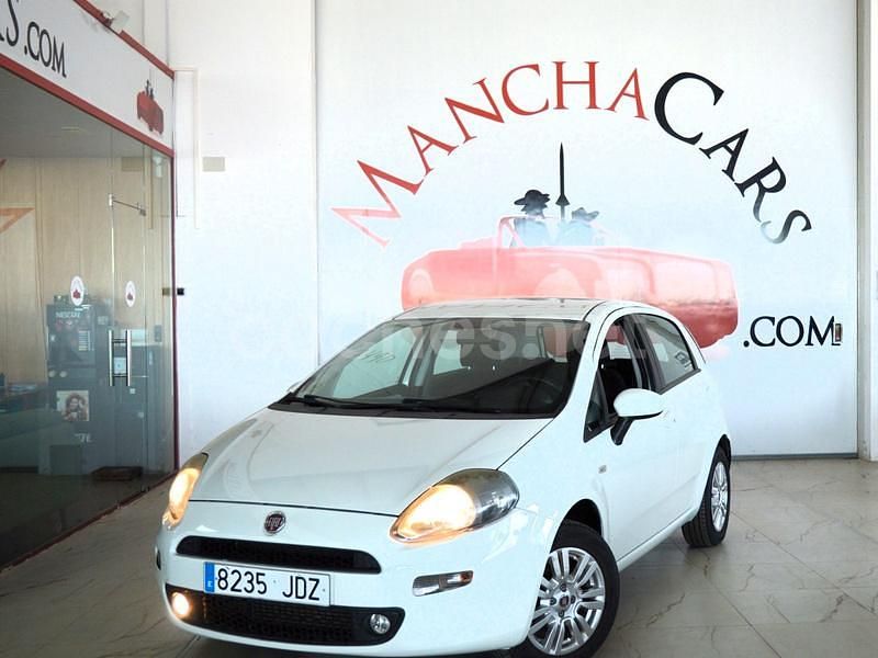 Blanco Usado 2015 Fiat Punto Easy Berlina | 7490 € (Precio justo) - Imagen 1/4