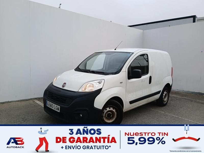 Blanco Usado 2020 Fiat Fiorino Monovolumen | 9450 € (Buen precio) - Imagen 1/2