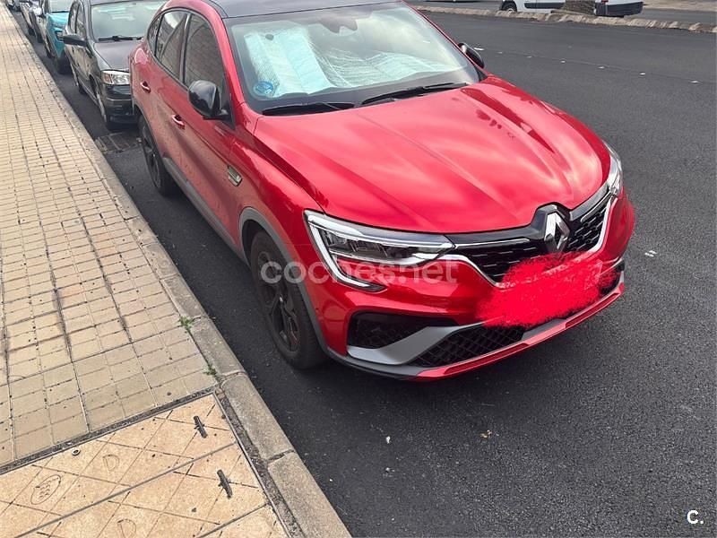 Usado Renault Arkana RS Line 145 CV (106 kW) 2022 Rojo SUV