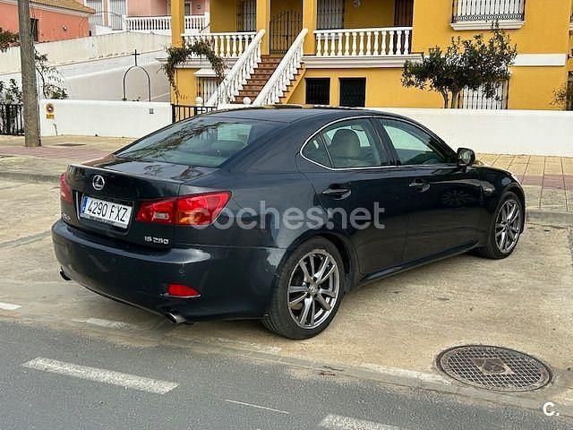 Usado Lexus IS250 Sport Line 208 CV (152 kW) 2007 Negro Berlina