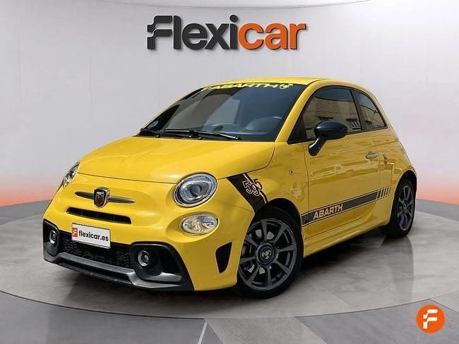 Usado Abarth 595 145 CV (106 kW) 2022 Amarillo Utilitario