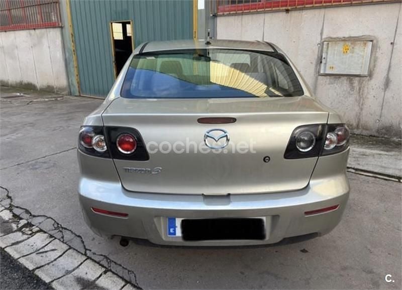 Usado Mazda 3 Active 143 CV (105 kW) 2009 Beige Berlina