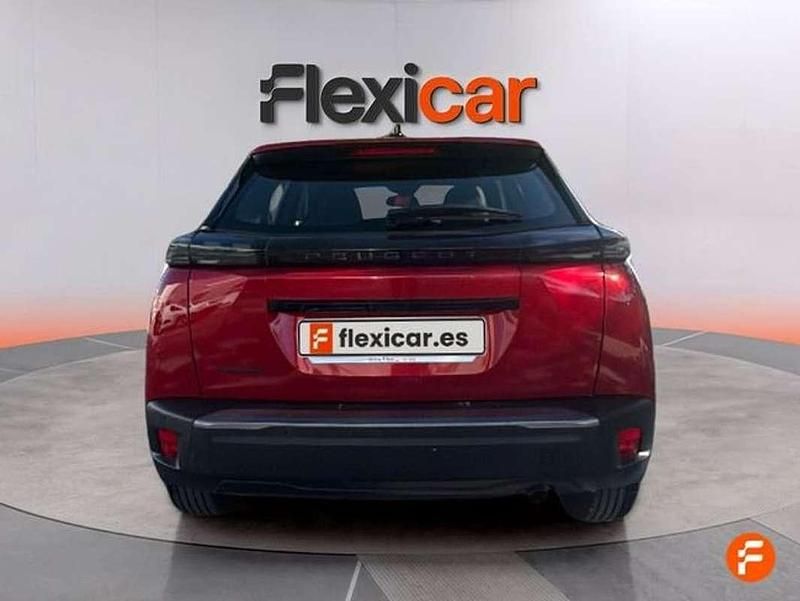 Usado Peugeot 2008 Active 101 CV (74 kW) 2023 Rojo SUV