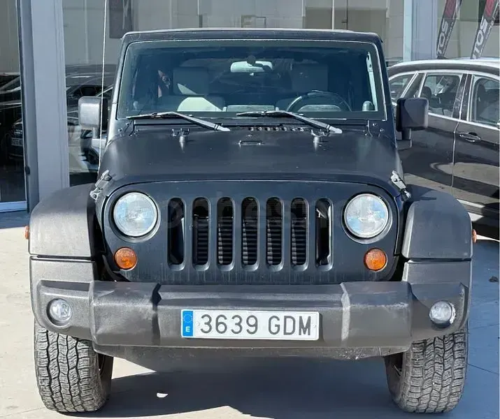 Usado Jeep Wrangler Sport 177 CV (130 kW) 2008 Negro SUV