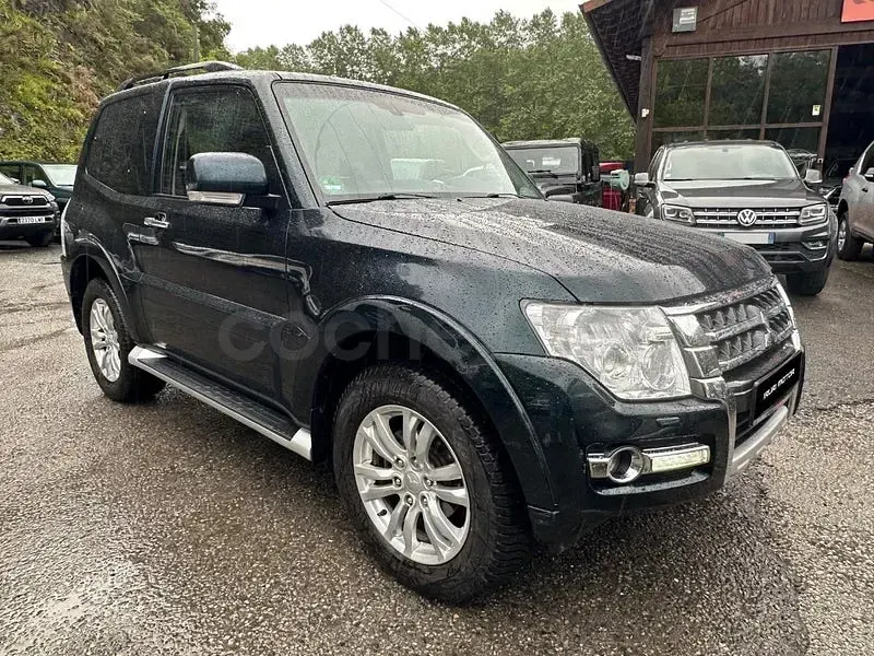Usado Mitsubishi Montero 190 CV (139 kW) 2015 Verde SUV