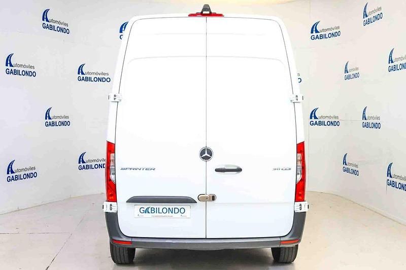 Usado Mercedes Sprinter 116 CV (85 kW) 2023 Blanco Van