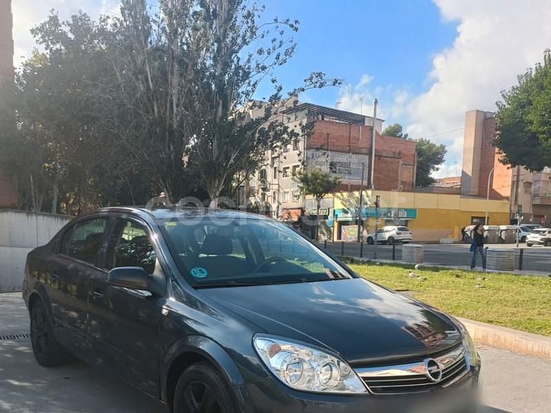 Azul Usado 2009 Opel Astra Edition Berlina | 3500 € (Buen precio) - Imagen 1/4