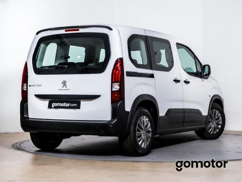 Usado Peugeot e-Rifter Active 100 kW (136 CV) 2023 Blanco Monovolumen