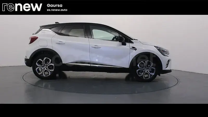 Usado Renault Captur Zen 160 CV (117 kW) 2022 Blanco SUV