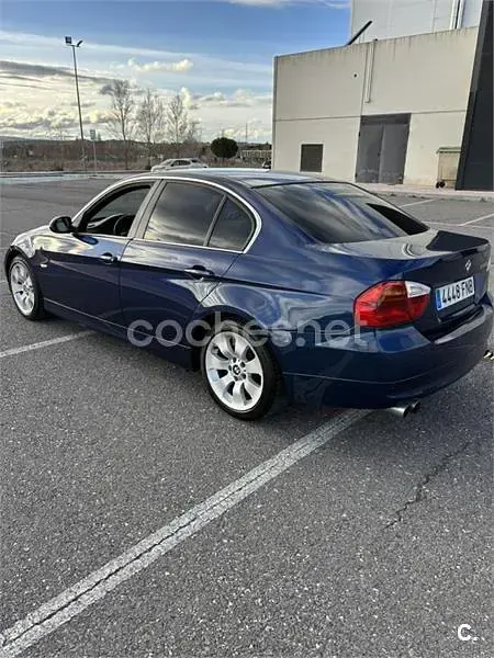 Usado BMW 330 231 CV (169 kW) 2007 Azul Berlina