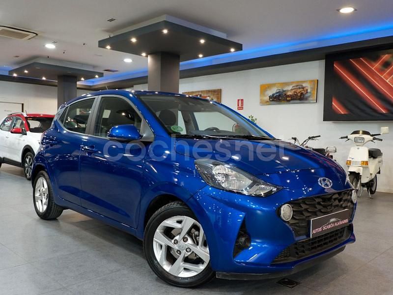 Usado Hyundai i10 67 CV (49 kW) 2021 Azul Utilitario