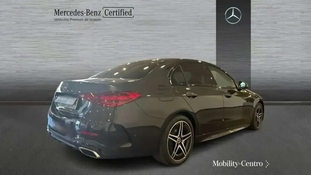 Usado Mercedes C220 197 CV (144 kW) 2025 Gris Berlina