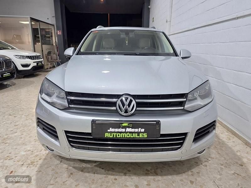 Usado VW Touareg 245 CV (180 kW) 2012 Gris / plata SUV
