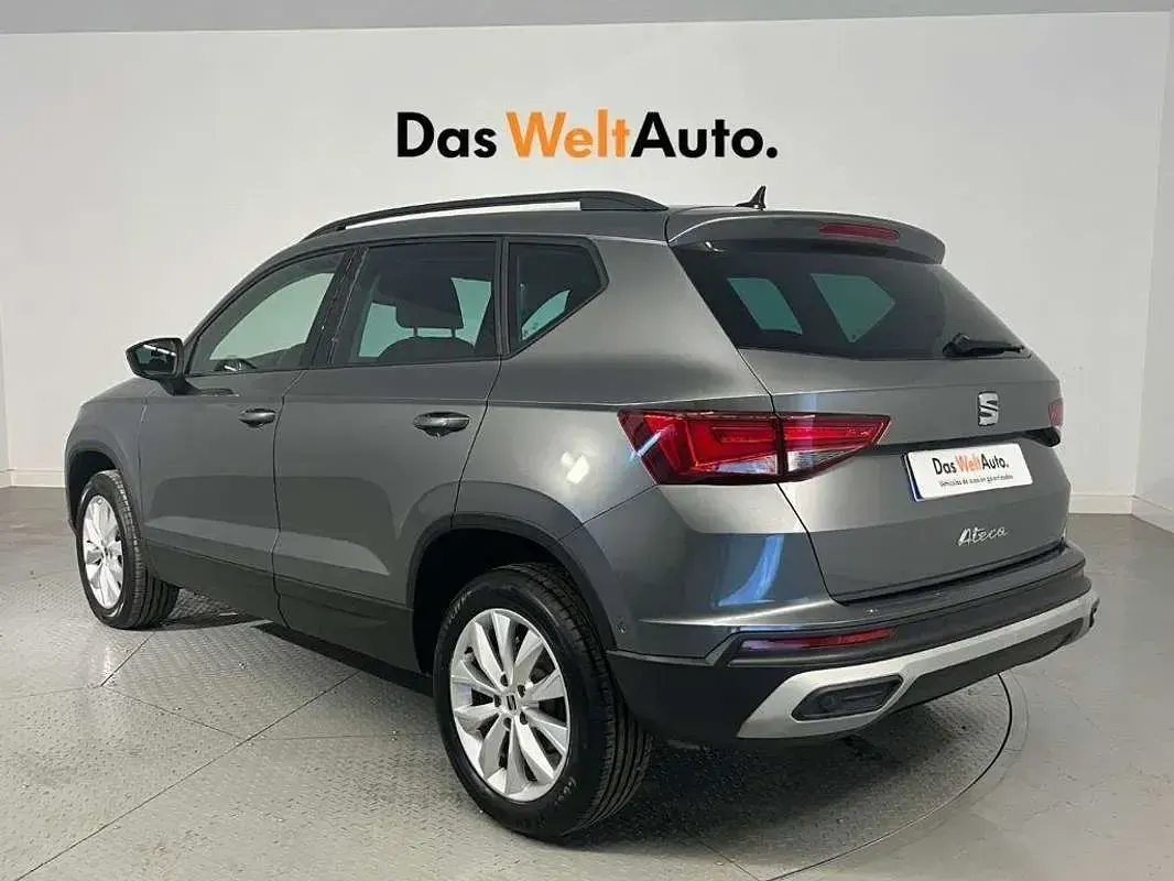 Usado Seat Ateca Style 150 CV (110 kW) 2025 Gris SUV
