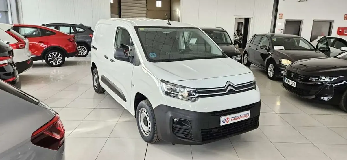 Usado Citroën e-Berlingo 102 CV (75 kW) 2021 Blanco Monovolumen