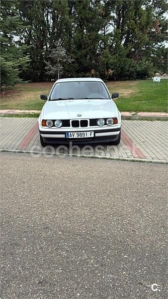 Usado BMW 518 113 CV (83 kW) 1993 Blanco Berlina
