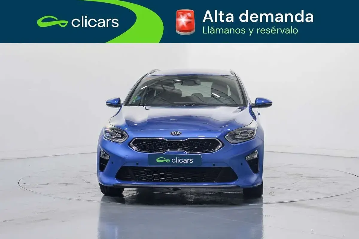Usado Kia Ceed 160 CV (117 kW) 2021 Azul Utilitario
