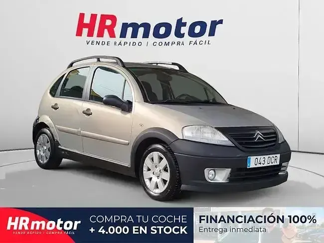 Käytetty Citroën C3 XTR 90 HP (66 kW) 2004 Sedan