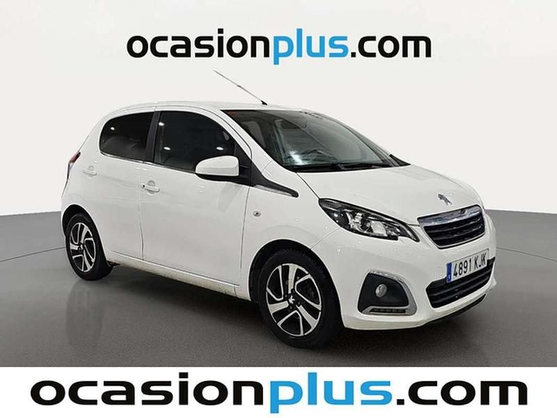 Usado Peugeot 108 Allure 82 CV (60 kW) 2018 Blanco Utilitario