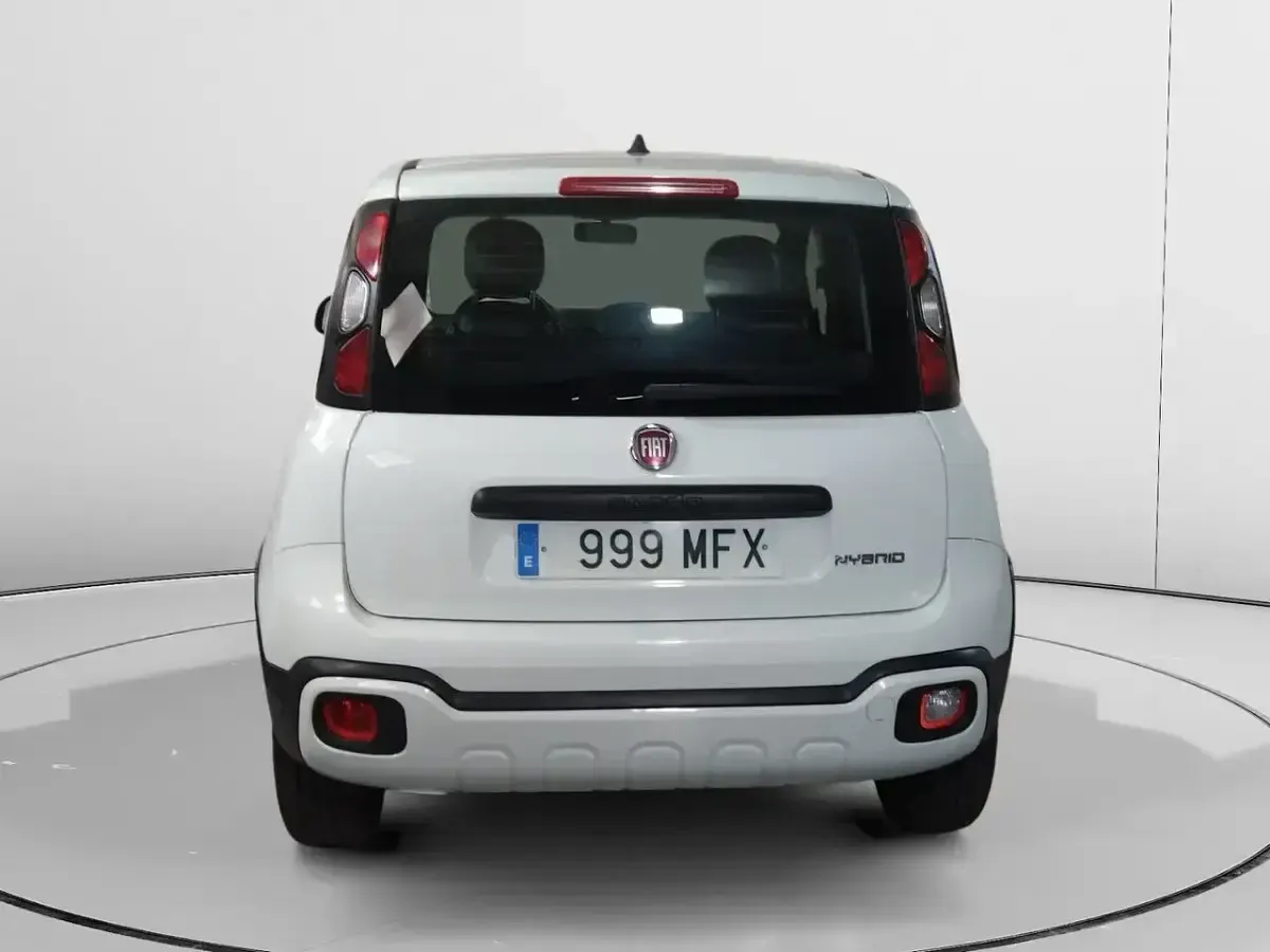 Usado Fiat Panda Cross Cross 70 CV (51 kW) 2023 Blanco Utilitario