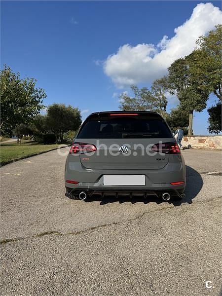 Usado VW Golf VII GTI 290 CV (213 kW) 2019 Gris / plata Berlina