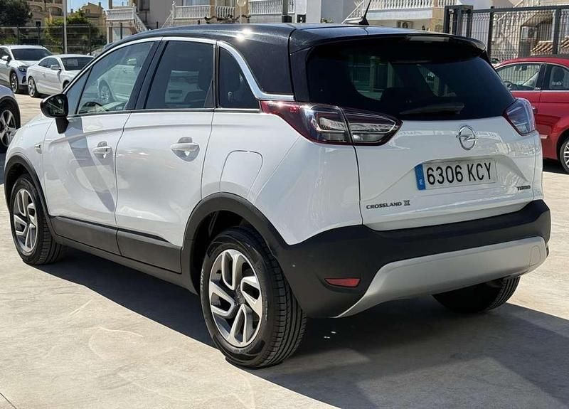 Usado Opel Crossland X Selective 131 CV (96 kW) 2017 Blanco SUV