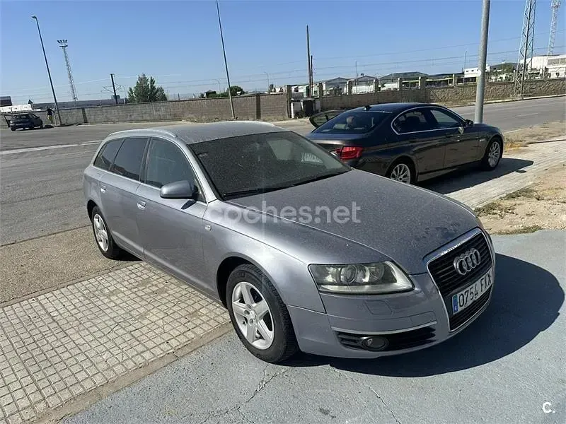Usado Audi A6 140 CV (102 kW) 2007 Gris / plata Familiar