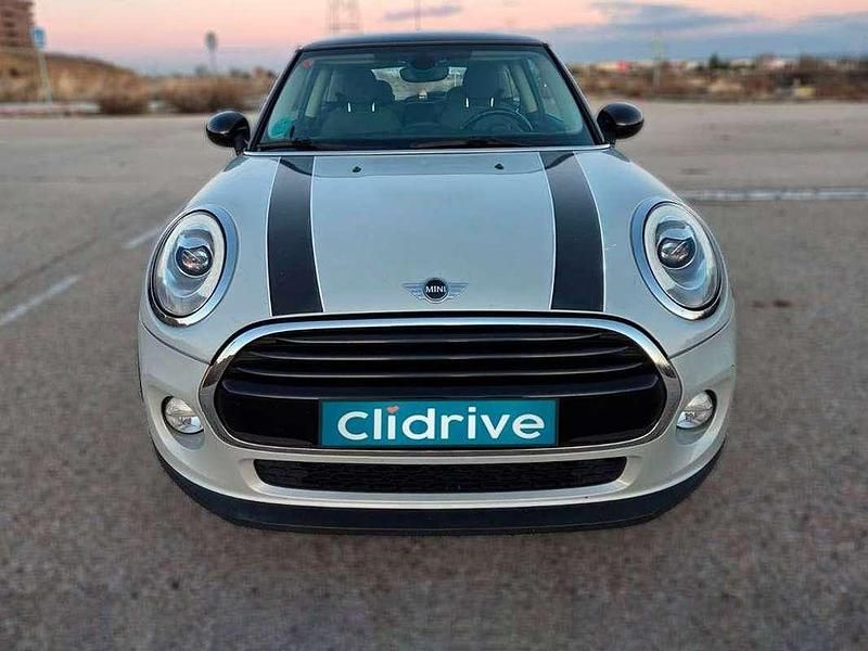 Usado Mini Cooper D 109 CV (80 kW) 2017 Gris Utilitario