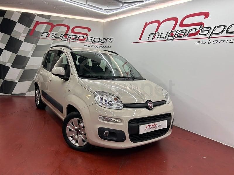 Usado Fiat Panda Lounge 69 CV (50 kW) 2017 Beige Utilitario