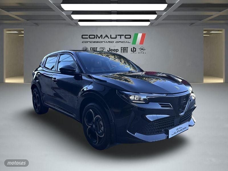 Nuevo Alfa Romeo Junior 145 CV (106 kW) 2026 Negro SUV