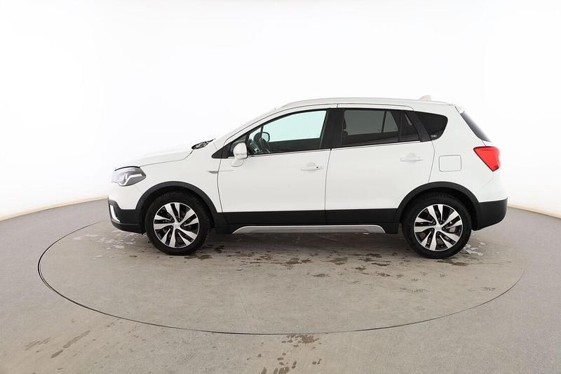 Usado Suzuki SX4 110 CV (80 kW) 2018 Blanco SUV