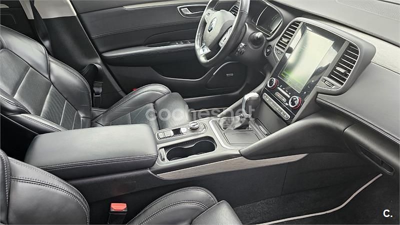 Usado Renault Talisman Initiale Paris 225 CV (165 kW) 2019 Gris / plata Familiar