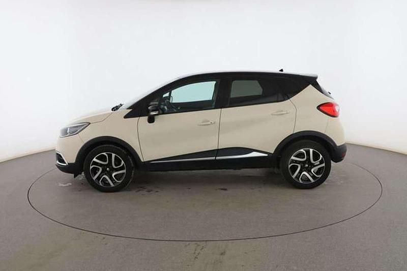 Usado Renault Captur Zen 111 CV (81 kW) 2015 Beige SUV