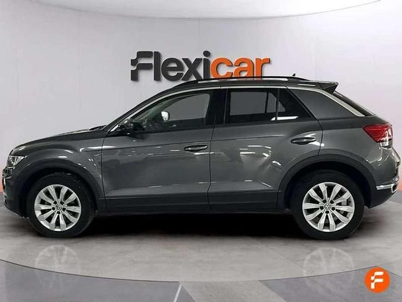 Usado VW T-Roc Advance 116 CV (85 kW) 2020 Gris SUV