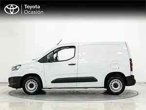 Usado Toyota Proace City City 100 CV (73 kW) 2023 Blanco Monovolumen