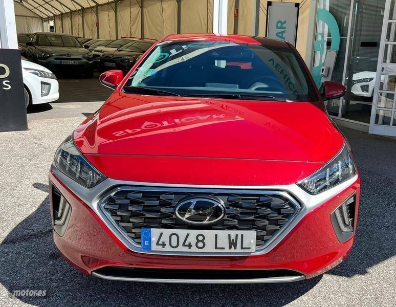 Granate Usado 2022 Hyundai Ioniq Utilitario | 22.490 € (Un poco caro) - Imagen 1/4