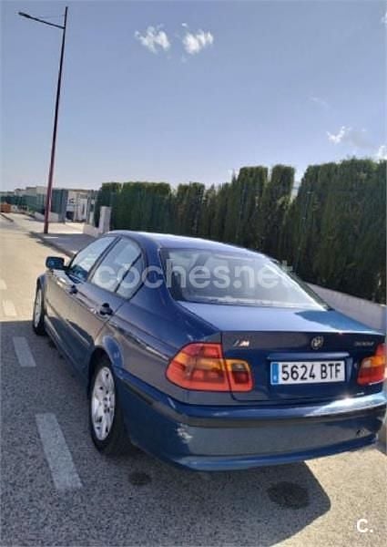 Azul Usado 2002 BMW 320 Berlina | 3000 € (Buen precio) - Imagen 1/4