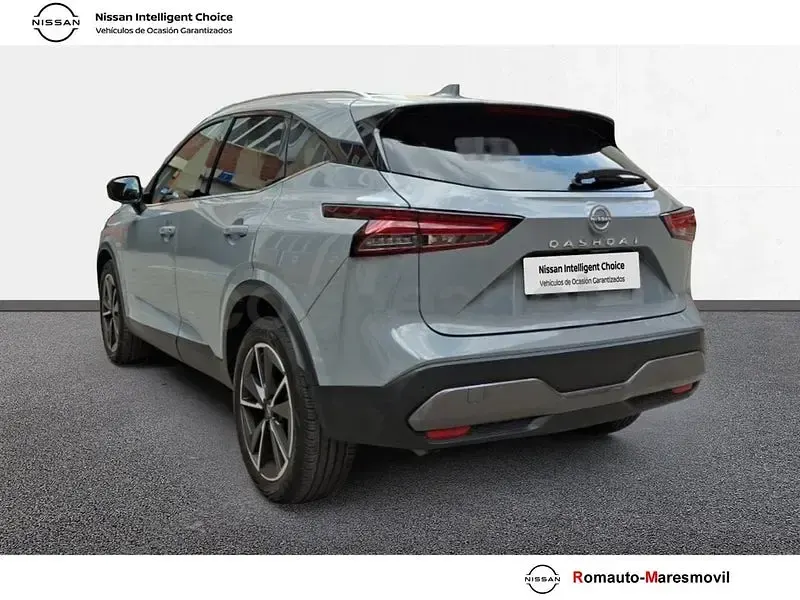 Usado Nissan Qashqai Tekna 140 CV (102 kW) 2023 Gris / plata SUV