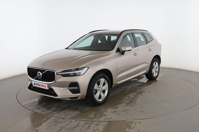 Usado Volvo XC60 Core 197 CV (144 kW) 2023 Beige SUV