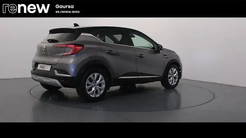 Usado Renault Captur Zen 145 CV (106 kW) 2022 Gris SUV