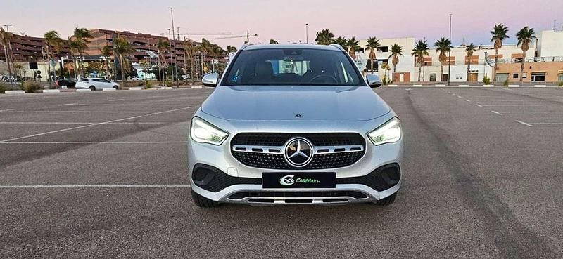Usado Mercedes GLA250 218 CV (160 kW) 2021 Gris SUV