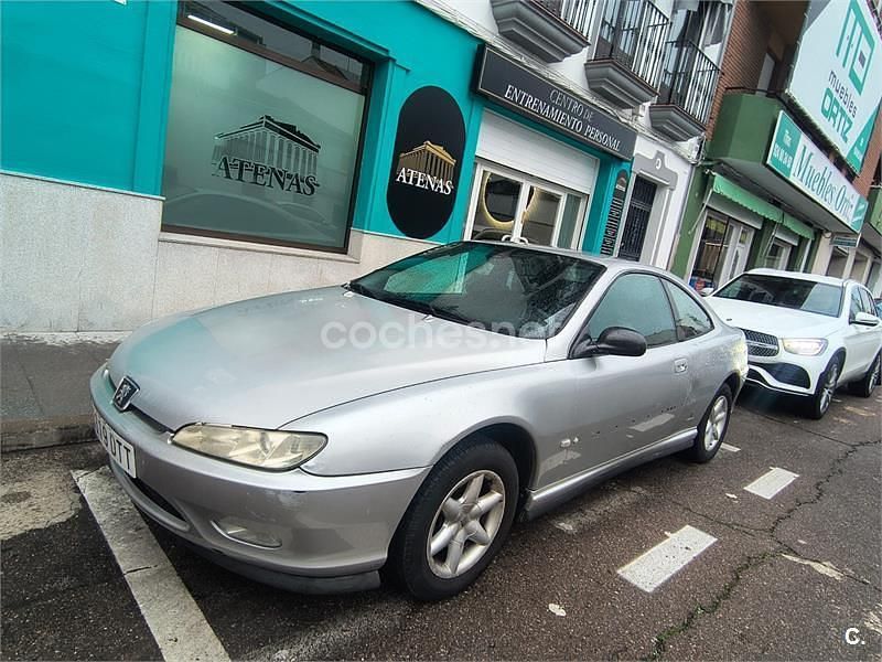 Usado Peugeot 406 Coupe 138 CV (101 kW) 1999 Gris / plata Coupe