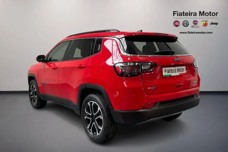Usado Jeep Compass Limited 190 CV (139 kW) 2023 Rojo SUV